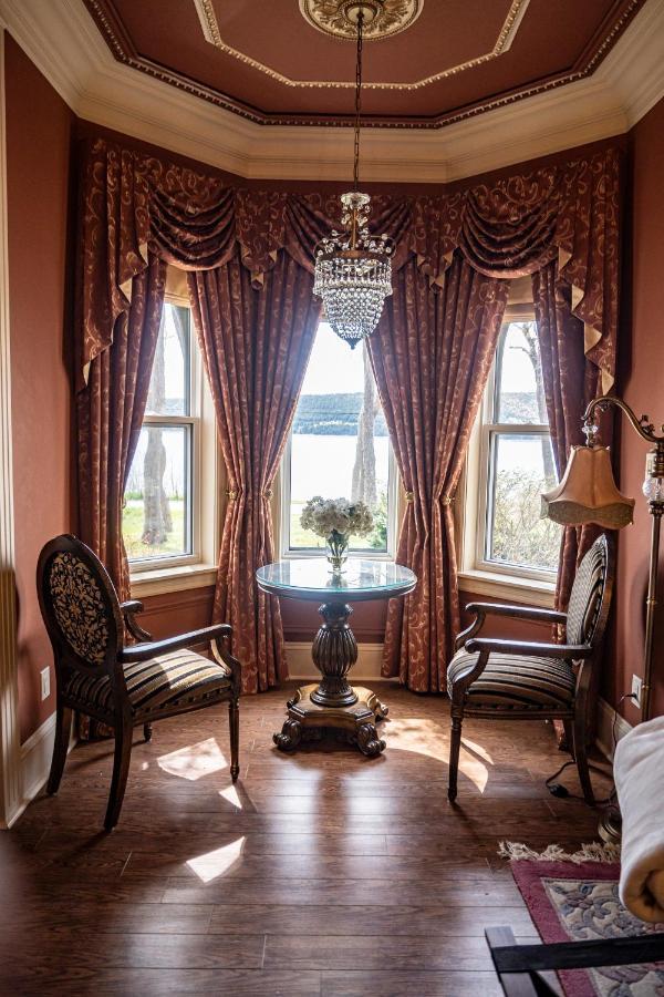 Belle View Manor Inn Harbour Grace Exterior foto